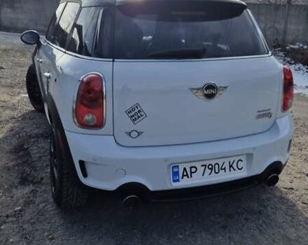 Белый Мини Кантримен, объемом двигателя 1.6 л и пробегом 176 тыс. км за 12500 $, фото 3 на Automoto.ua