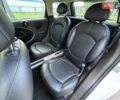 Белый Мини Кантримен, объемом двигателя 2 л и пробегом 136 тыс. км за 9900 $, фото 1 на Automoto.ua
