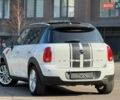 Білий Міні Кантрімен, об'ємом двигуна 1.6 л та пробігом 150 тис. км за 8800 $, фото 66 на Automoto.ua
