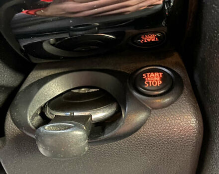 Белый Мини Кантримен, объемом двигателя 1.6 л и пробегом 155 тыс. км за 10800 $, фото 23 на Automoto.ua