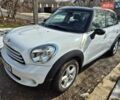 Белый Мини Кантримен, объемом двигателя 1.6 л и пробегом 97 тыс. км за 13500 $, фото 1 на Automoto.ua