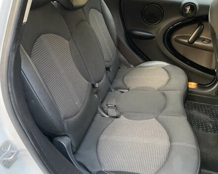 Белый Мини Кантримен, объемом двигателя 1.6 л и пробегом 155 тыс. км за 10800 $, фото 14 на Automoto.ua