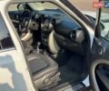 Білий Міні Кантрімен, об'ємом двигуна 1.6 л та пробігом 150 тис. км за 8800 $, фото 47 на Automoto.ua