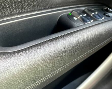 Мини Кантримен 2013 в Киеве на Automoto.ua Белый Мини Кантримен, объемом двигателя 1.6 л и пробегом 155 тыс. км за 10200 $, фото 5 на Automoto.ua