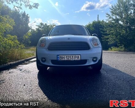 Мини Кантримен 2013 в Киеве на Automoto.ua Белый Мини Кантримен, объемом двигателя 1.6 л и пробегом 155 тыс. км за 10200 $, фото 8 на Automoto.ua