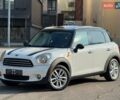 Білий Міні Кантрімен, об'ємом двигуна 1.6 л та пробігом 150 тис. км за 8800 $, фото 1 на Automoto.ua