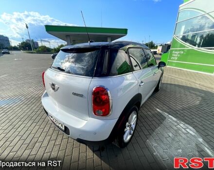 Мини Кантримен 2013 в Киеве на Automoto.ua Белый Мини Кантримен, объемом двигателя 1.6 л и пробегом 155 тыс. км за 10200 $, фото 1 на Automoto.ua