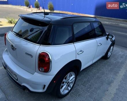 Белый Мини Кантримен, объемом двигателя 1.6 л и пробегом 86 тыс. км за 10999 $, фото 13 на Automoto.ua