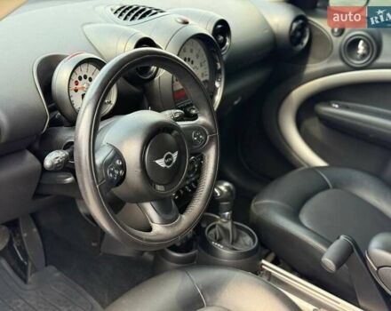 Белый Мини Кантримен, объемом двигателя 1.6 л и пробегом 146 тыс. км за 11900 $, фото 14 на Automoto.ua