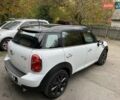 Білий Міні Кантрімен, об'ємом двигуна 2 л та пробігом 140 тис. км за 16500 $, фото 4 на Automoto.ua