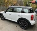 Білий Міні Кантрімен, об'ємом двигуна 2 л та пробігом 140 тис. км за 16500 $, фото 2 на Automoto.ua