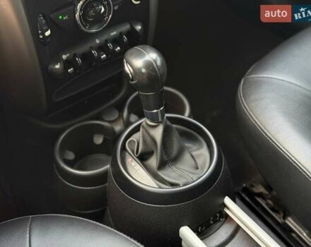 Белый Мини Кантримен, объемом двигателя 1.6 л и пробегом 146 тыс. км за 11900 $, фото 19 на Automoto.ua