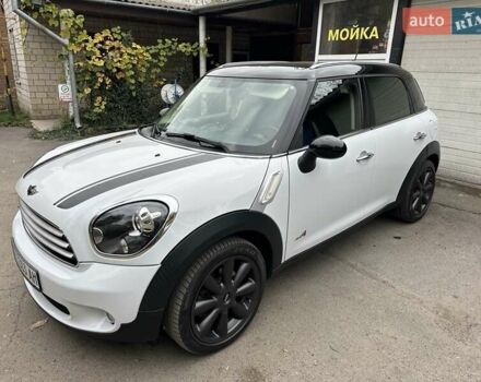 Білий Міні Кантрімен, об'ємом двигуна 2 л та пробігом 140 тис. км за 16500 $, фото 1 на Automoto.ua