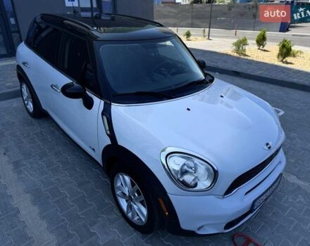 Белый Мини Кантримен, объемом двигателя 1.6 л и пробегом 86 тыс. км за 10999 $, фото 2 на Automoto.ua