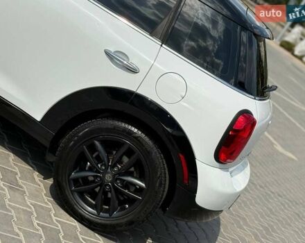 Белый Мини Кантримен, объемом двигателя 1.6 л и пробегом 146 тыс. км за 11900 $, фото 11 на Automoto.ua