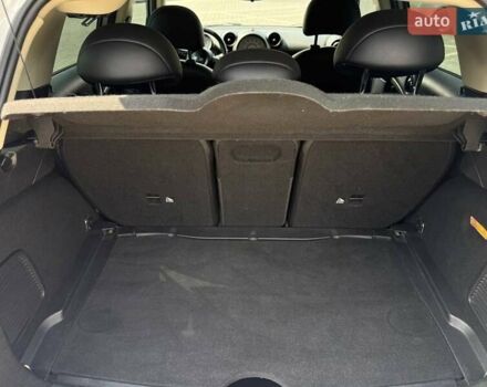 Белый Мини Кантримен, объемом двигателя 1.6 л и пробегом 146 тыс. км за 11900 $, фото 12 на Automoto.ua