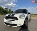 Белый Мини Кантримен, объемом двигателя 1.6 л и пробегом 108 тыс. км за 15500 $, фото 1 на Automoto.ua