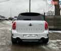 Білий Міні Кантрімен, об'ємом двигуна 1.6 л та пробігом 142 тис. км за 13490 $, фото 5 на Automoto.ua