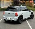 Білий Міні Кантрімен, об'ємом двигуна 1.6 л та пробігом 140 тис. км за 13500 $, фото 6 на Automoto.ua
