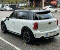 Білий Міні Кантрімен, об'ємом двигуна 1.6 л та пробігом 140 тис. км за 13500 $, фото 10 на Automoto.ua
