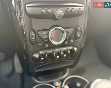 Белый Мини Кантримен, объемом двигателя 1.6 л и пробегом 107 тыс. км за 11490 $, фото 18 на Automoto.ua