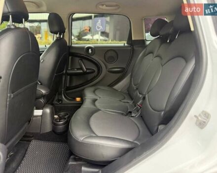 Белый Мини Кантримен, объемом двигателя 1.6 л и пробегом 107 тыс. км за 11490 $, фото 10 на Automoto.ua