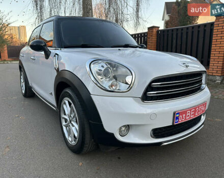 Белый Мини Кантримен, объемом двигателя 2 л и пробегом 117 тыс. км за 14850 $, фото 2 на Automoto.ua