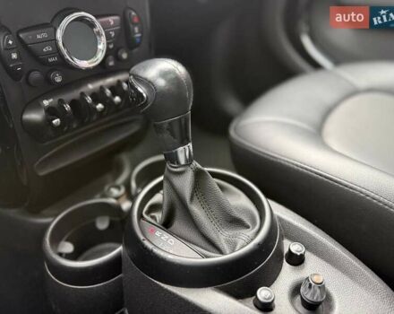 Белый Мини Кантримен, объемом двигателя 1.6 л и пробегом 107 тыс. км за 11490 $, фото 19 на Automoto.ua