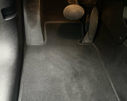 Белый Мини Кантримен, объемом двигателя 2 л и пробегом 117 тыс. км за 14850 $, фото 8 на Automoto.ua