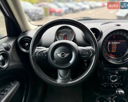 Міні Кантрімен 2015 у Києві на Automoto.ua Білий Міні Кантрімен, об'ємом двигуна 1.6 л та пробігом 107 тис. км за 13990 $, фото 15 на Automoto.ua
