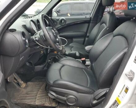 Мини Кантримен 2016 в Запорожье на Automoto.ua Белый Мини Кантримен, объемом двигателя 1.6 л и пробегом 132 тыс. км за 1700 $, фото 6 на Automoto.ua