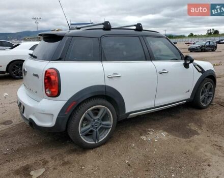 Білий Міні Кантрімен, об'ємом двигуна 1.6 л та пробігом 132 тис. км за 1300 $, фото 2 на Automoto.ua