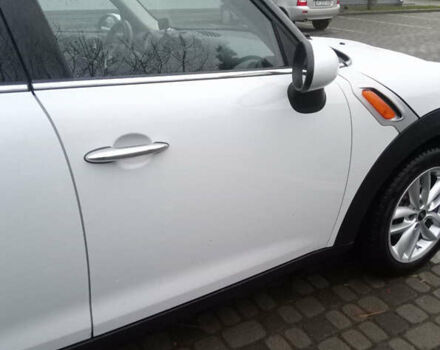 Білий Міні Кантрімен, об'ємом двигуна 1.6 л та пробігом 68 тис. км за 14700 $, фото 7 на Automoto.ua