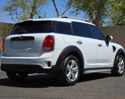 Белый Мини Кантримен, объемом двигателя 1.5 л и пробегом 45 тыс. км за 6800 $, фото 6 на Automoto.ua