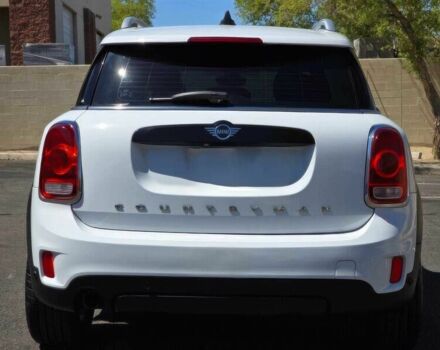 Белый Мини Кантримен, объемом двигателя 1.5 л и пробегом 45 тыс. км за 6800 $, фото 5 на Automoto.ua