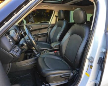 Белый Мини Кантримен, объемом двигателя 1.5 л и пробегом 45 тыс. км за 6800 $, фото 12 на Automoto.ua