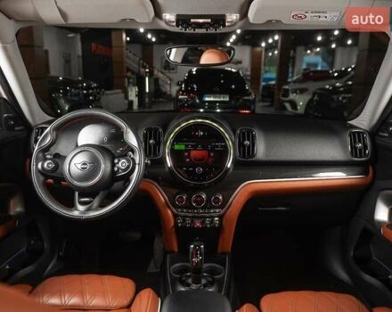 Белый Мини Кантримен, объемом двигателя 2 л и пробегом 50 тыс. км за 32800 $, фото 15 на Automoto.ua