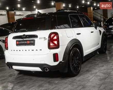 Білий Міні Кантрімен, об'ємом двигуна 2 л та пробігом 50 тис. км за 33900 $, фото 44 на Automoto.ua