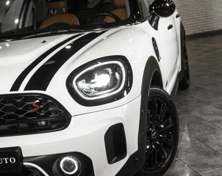 Белый Мини Кантримен, объемом двигателя 2 л и пробегом 50 тыс. км за 32800 $, фото 10 на Automoto.ua