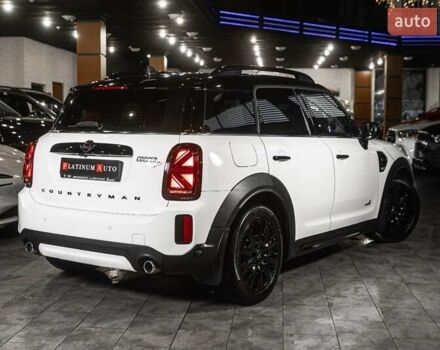 Белый Мини Кантримен, объемом двигателя 2 л и пробегом 50 тыс. км за 32800 $, фото 7 на Automoto.ua