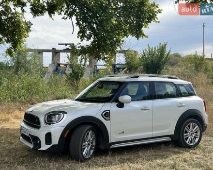 Белый Мини Кантримен, объемом двигателя 2 л и пробегом 42 тыс. км за 29700 $, фото 43 на Automoto.ua