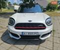 Белый Мини Кантримен, объемом двигателя 2 л и пробегом 26 тыс. км за 41999 $, фото 2 на Automoto.ua
