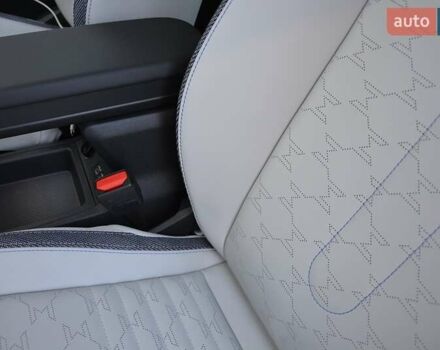 Белый Мини Кантримен, объемом двигателя 0 л и пробегом 4 тыс. км за 40838 $, фото 7 на Automoto.ua