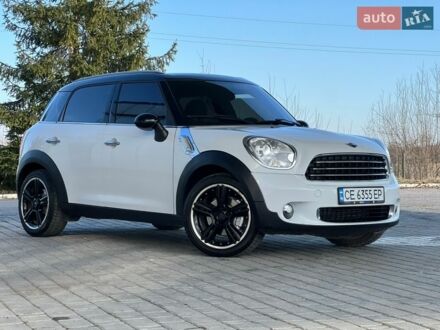 Білий Міні Кантрімен, об'ємом двигуна 1.6 л та пробігом 246 тис. км за 8550 $, фото 1 на Automoto.ua