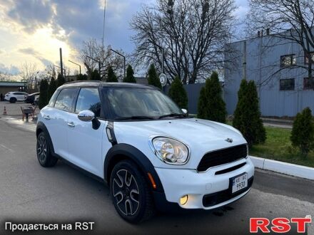 Белый Мини Кантримен, объемом двигателя 1.6 л и пробегом 182 тыс. км за 8500 $, фото 1 на Automoto.ua