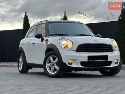 Білий Міні Кантрімен, об'ємом двигуна 2 л та пробігом 190 тис. км за 11500 $, фото 1 на Automoto.ua