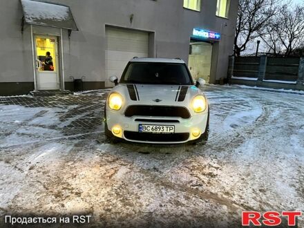 Білий Міні Кантрімен, об'ємом двигуна 1.6 л та пробігом 204 тис. км за 11750 $, фото 1 на Automoto.ua