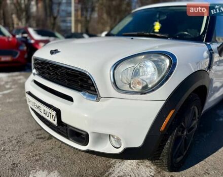 Білий Міні Кантрімен, об'ємом двигуна 1.6 л та пробігом 256 тис. км за 7899 $, фото 1 на Automoto.ua