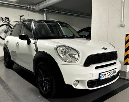 Білий Міні Кантрімен, об'ємом двигуна 1.6 л та пробігом 160 тис. км за 12599 $, фото 1 на Automoto.ua