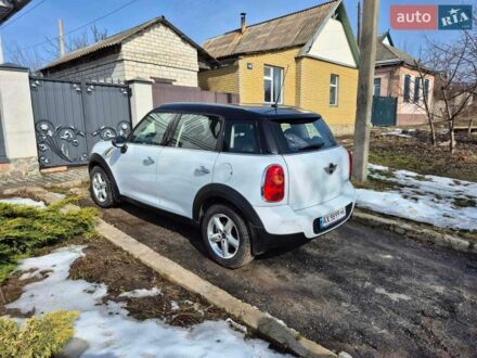 Білий Міні Кантрімен, об'ємом двигуна 1.6 л та пробігом 97 тис. км за 12500 $, фото 1 на Automoto.ua